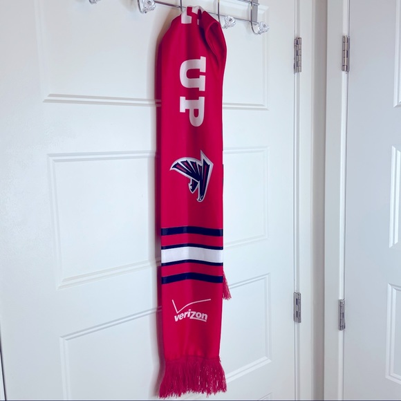 Rise Up Atlanta Falcons Scarf with tassels by VW - Picture 4 of 9